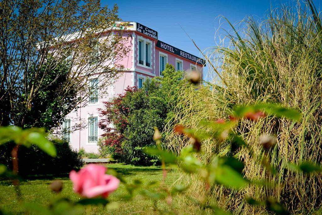 Le Castel De Larralde Hotel Assat Buitenkant foto